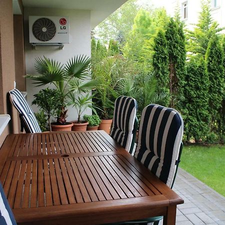 Bamboo Wellness Apartment Siófok Zewnętrze zdjęcie