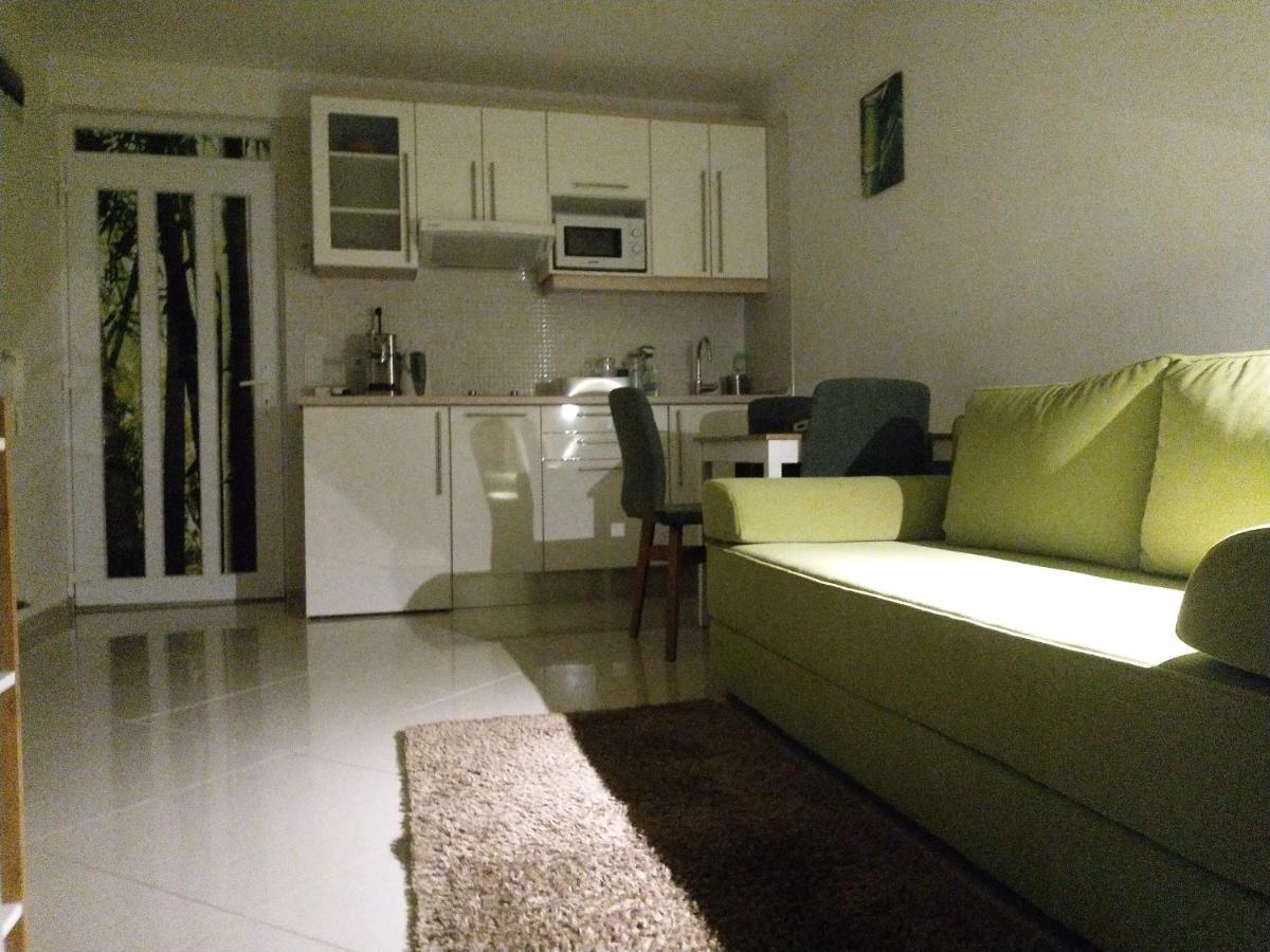 Bamboo Wellness Apartment Siófok Zewnętrze zdjęcie