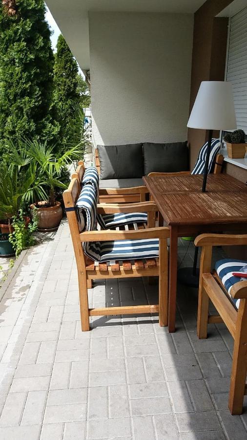 Bamboo Wellness Apartment Siófok Zewnętrze zdjęcie
