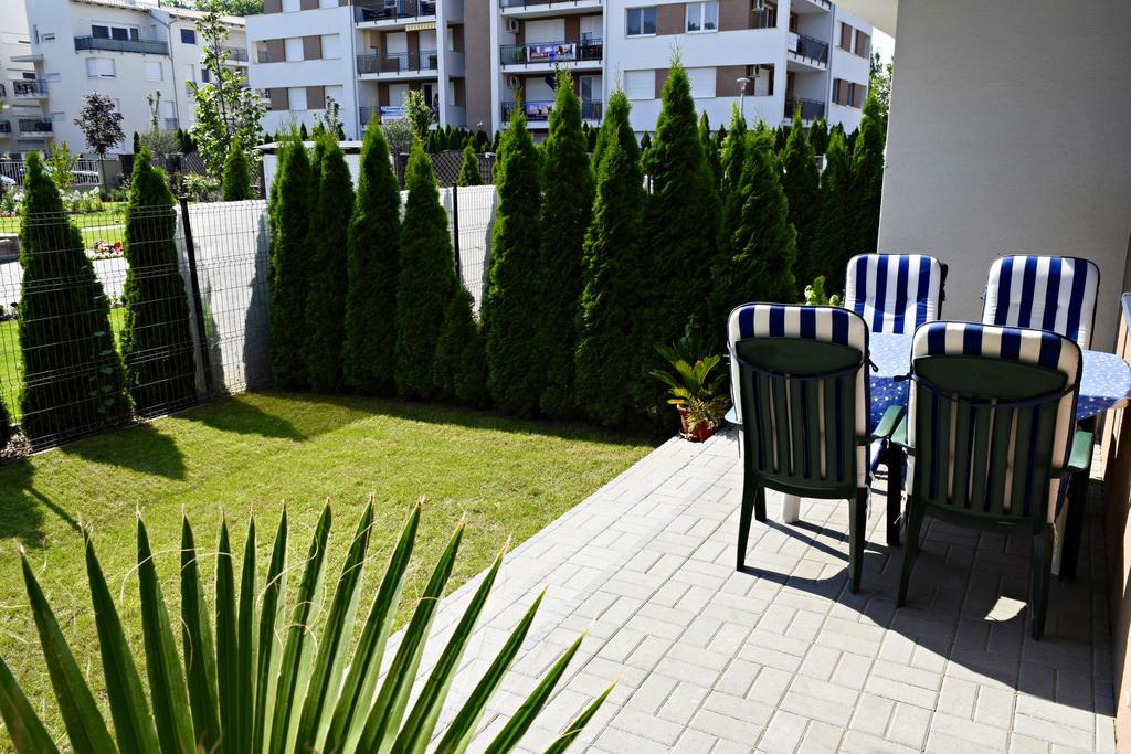 Bamboo Wellness Apartment Siófok Zewnętrze zdjęcie